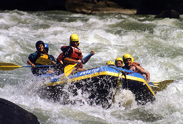 Kathmandu-Chitwan-Pokhara Tour with Rafting