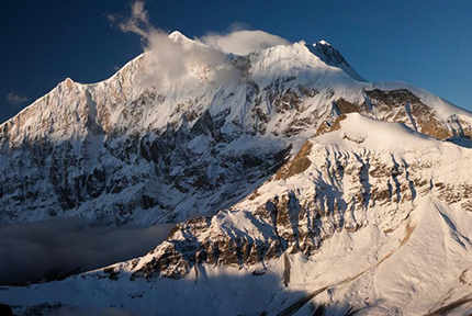 Tukuche Peak Climbing